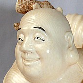 японская статуэтка окимоно из слоновой кости Хотэй