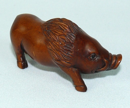 японская нэцка КАБАН, кипарис, 1950-е гг.