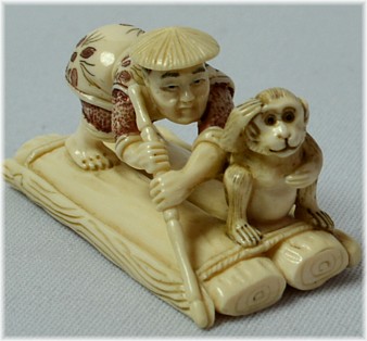 японская нецка из слоновой кости