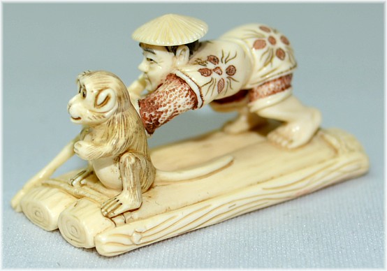 японская нецка из слоновой кости