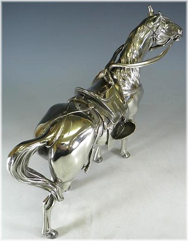 Священная Лошадь, фигура из серебра, Япония, 1900-20-е гг.