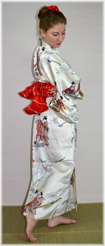 шелковый женский халат-кимоно, сделано в Японии
