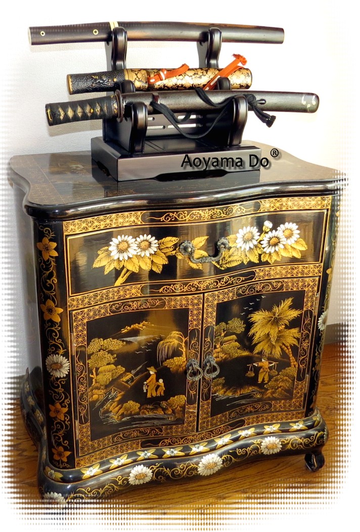 японские кинжалы