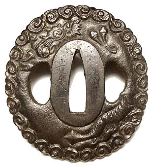 Цуба (гарда японского меча) кованная с изображением ДРАКОНА