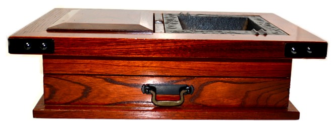 японская деревянная коробка-табачница, 1920-е гг.