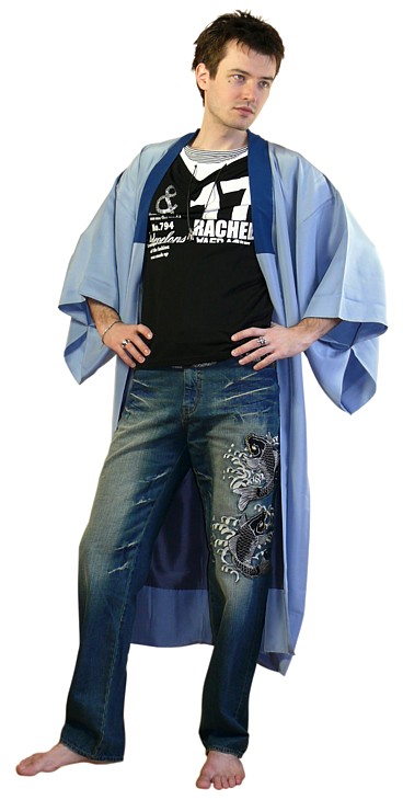 японское шелковое мужское кимоно