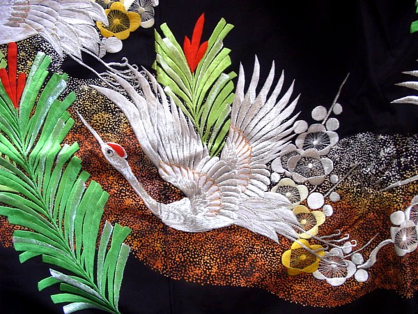 вышивка на кимоно